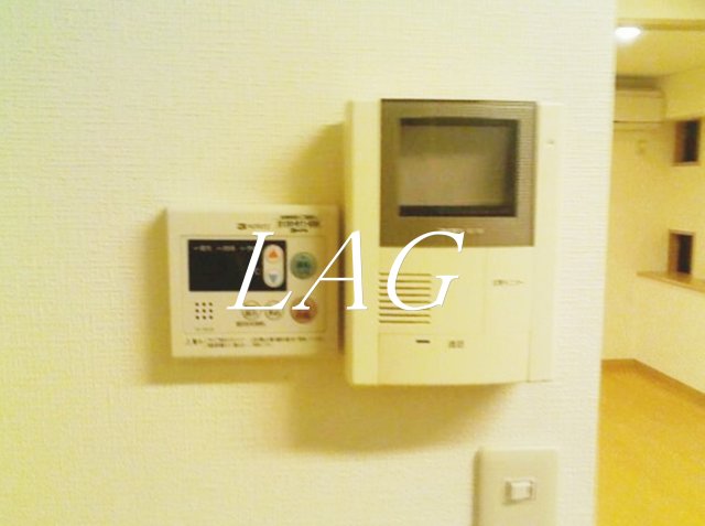 セキュリティ　モニター付きインターホンです。