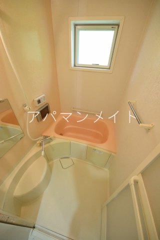 バス・シャワールーム　うれしいTV付き！