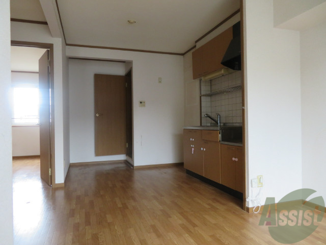 居室・リビング　広くてキレイなお部屋が広がっていて、充実した生活が送れそう。