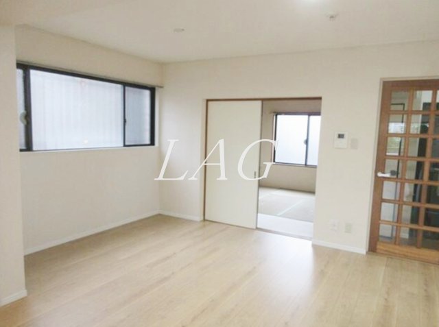 居室・リビング　洋室のお部屋です。