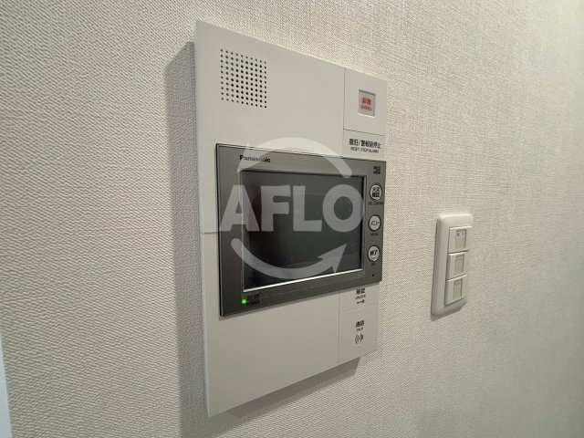 セキュリティ　シーズンフラッツ梅田NORTH　インターホン