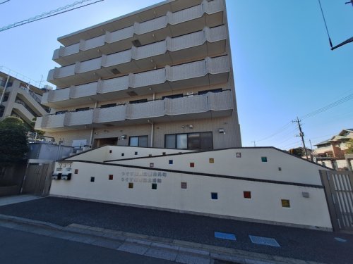幼稚園・保育園　うぐす保育園 浦和元町（幼稚園・保育園）まで381m