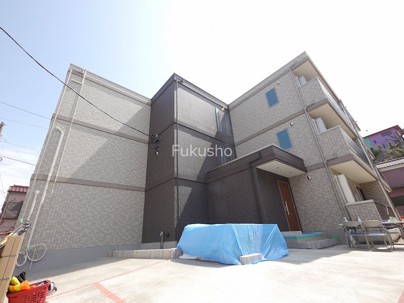 建物外観　施工中写真
