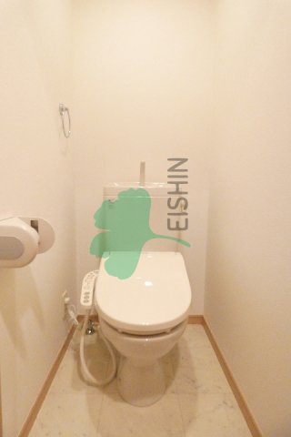 トイレ　清潔感のあるトイレです。