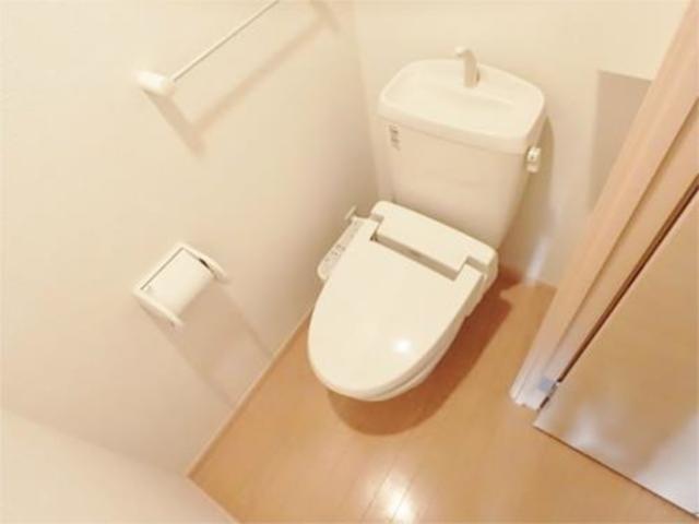 トイレ　イメージパース