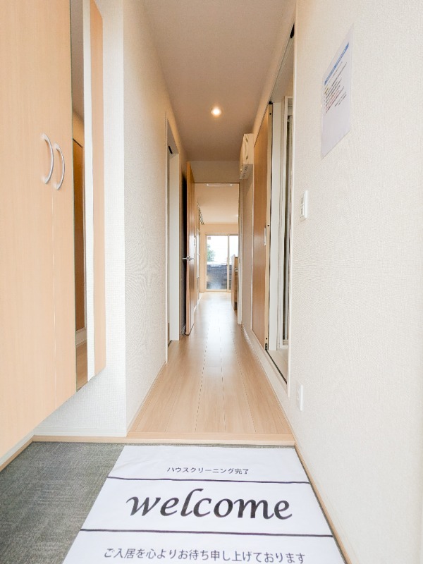 玄関　図面と現状に相違がある場合には現状を優先