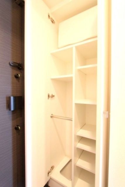 その他設備　同タイプ間取りの別部屋写真です