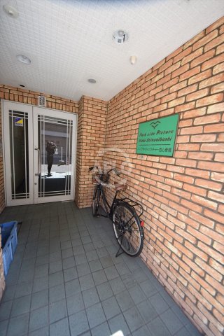 エントランス　パークサイドピクチャー西心斎橋　エントランス