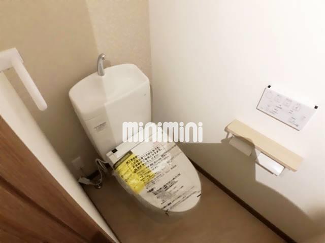 トイレ　シャワー付きトイレ