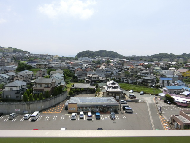コンビニ　セブンイレブン博多浦田1丁目店（コンビニ）まで137m
