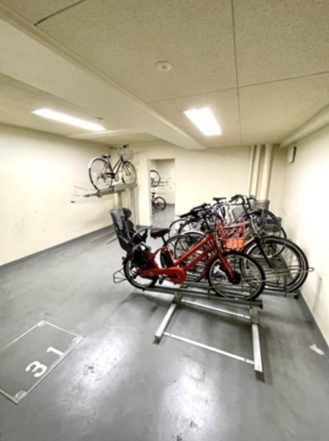 駐車場　駐輪場