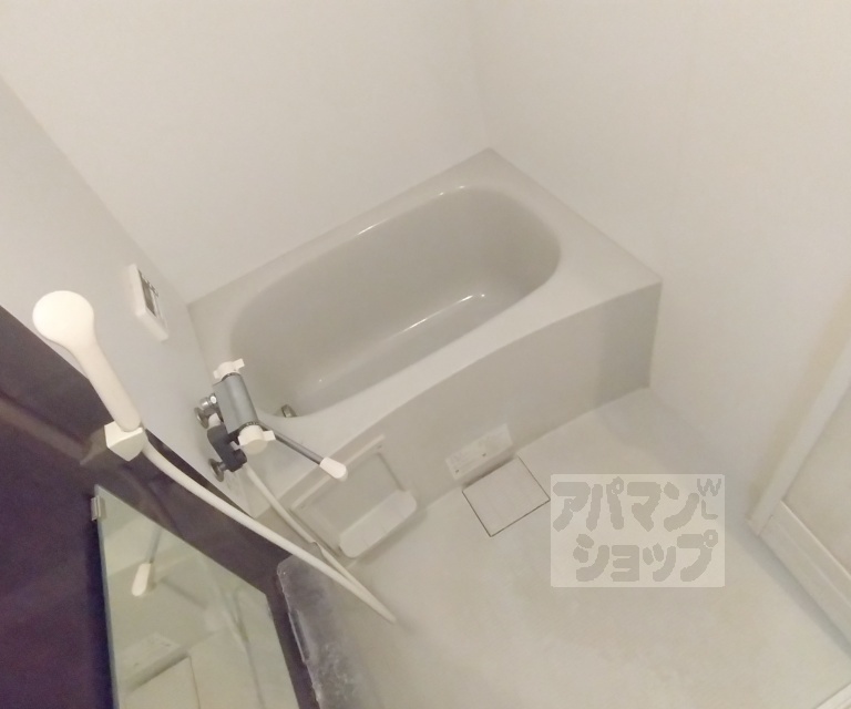 バス・シャワールーム　オシャレなお風呂です・
