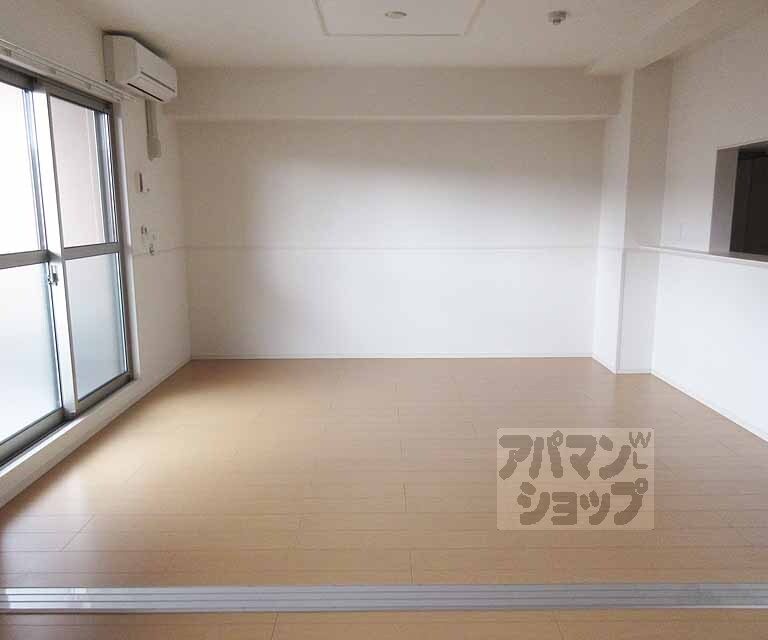 居室・リビング　とっても開放的なお部屋・