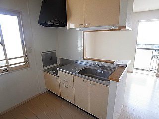 キッチン　同物件別部屋参考写真