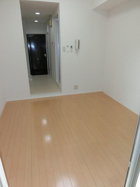 ドミールTの居間写真