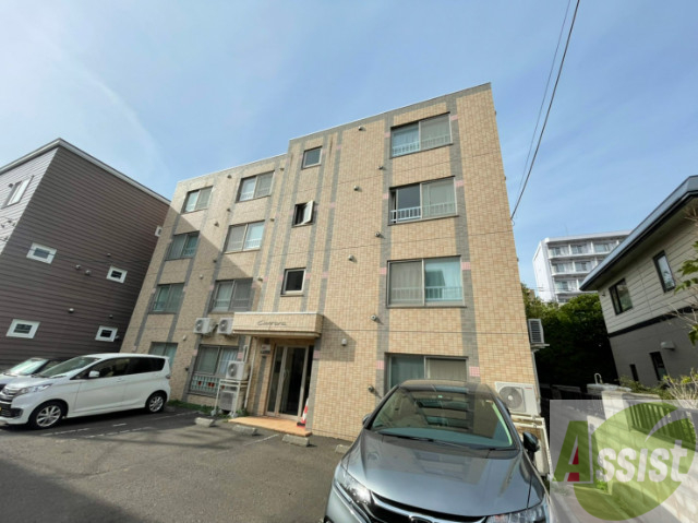 建物外観　札幌市中央区北３条西「カレラ」