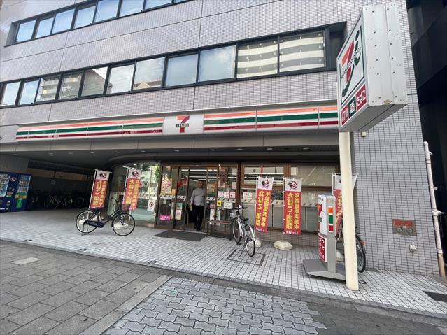 コンビニ　セブン－イレブン大阪扇町店（コンビニ）まで93m