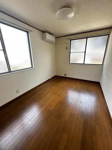 眺望　1階のお部屋の写真です。ご参考下さい。