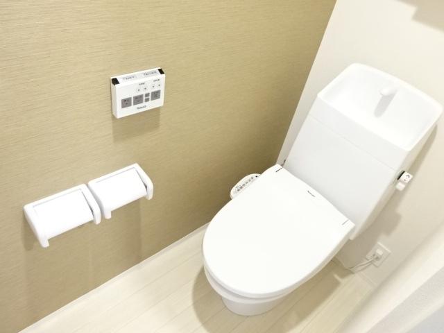 トイレ　シャワー付トイレ