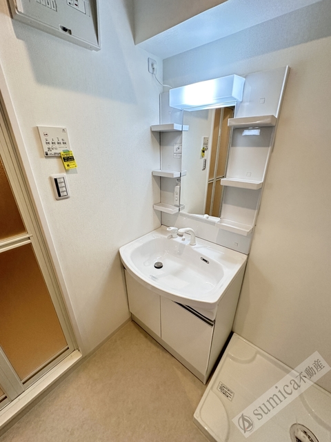 洗面設備　シャンプードレッサー付き・朝シャンもこちらで♪♪