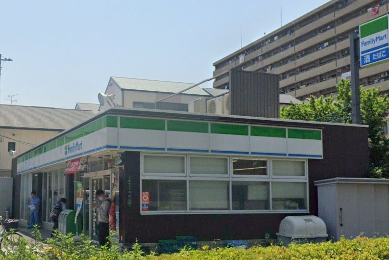 コンビニ　ファミリーマート 泉尾七丁目店（コンビニ）まで1140m