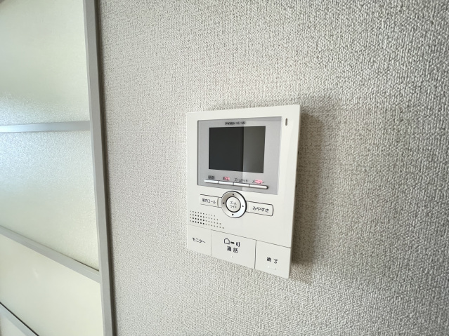 セキュリティ　モニター付きインターホン