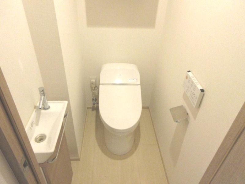 トイレ　ゆったりとした空間のトイレです
