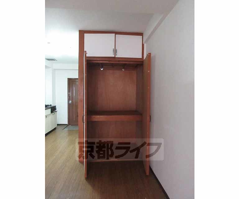 収納　押入れ収納です