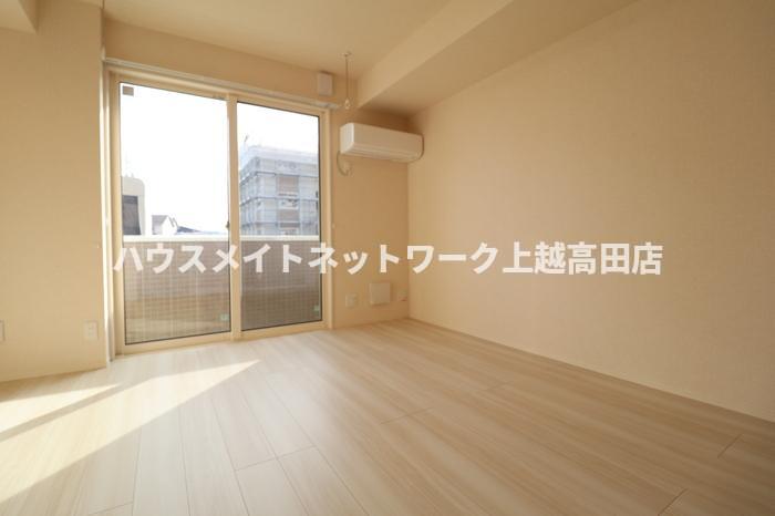 居室・リビング　ＬＤＫ10.5帖