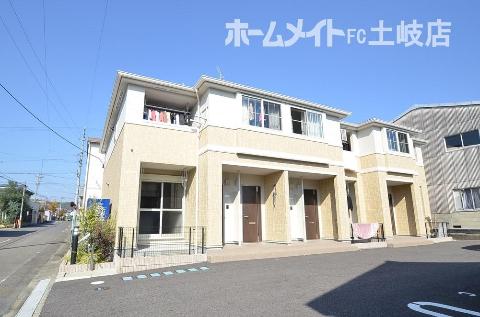 建物外観　外観写真（昼）