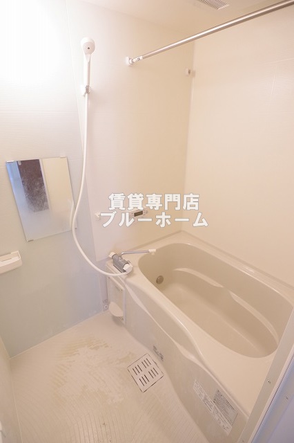 バス・シャワールーム　広々とした浴室です！