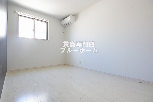 その他　4帖の洋室です！