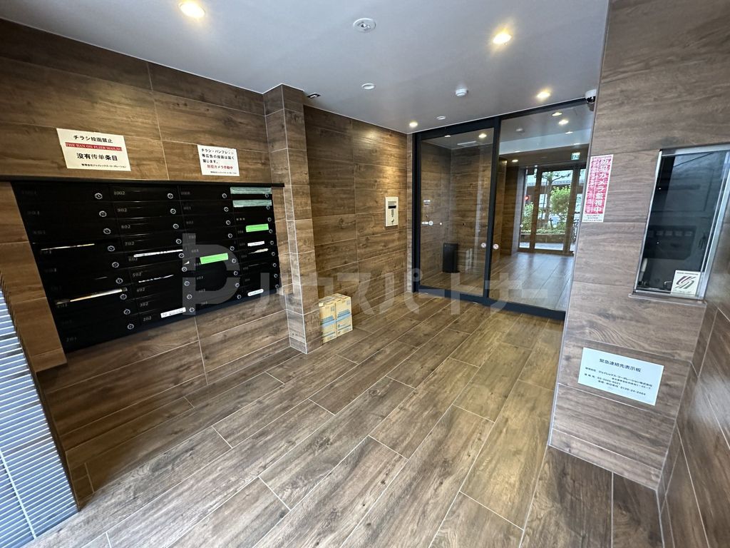 その他　エントランス
