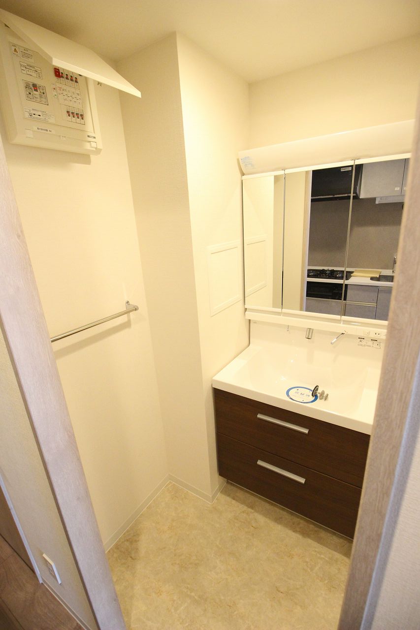 洗面設備　別の部屋の写真です