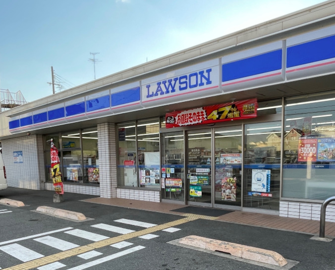 コンビニ　ローソン 東大阪若江本町店（コンビニ）まで653m