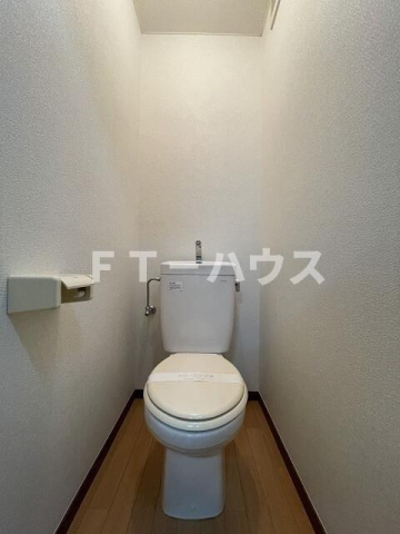 ロイヤル行徳のトイレ写真