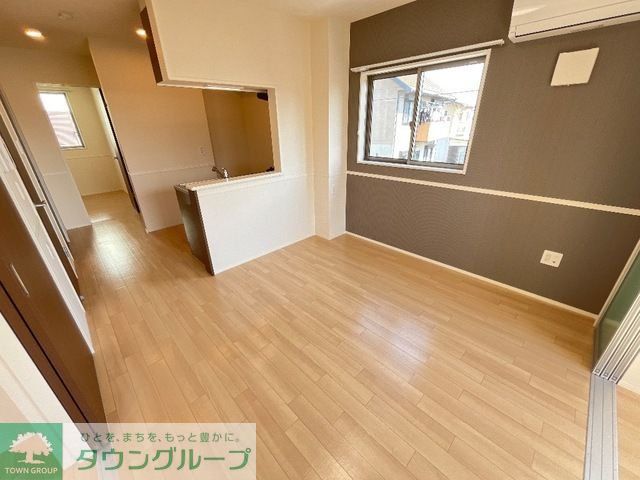 居室・リビング　お問合せはタウンハウジングまで！※現地待合わせ相談可能