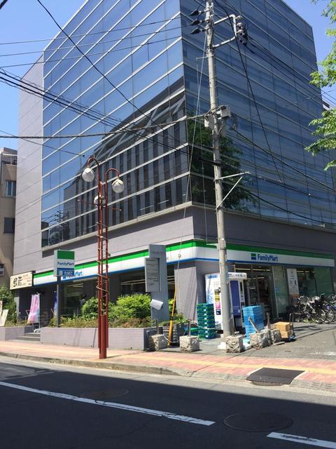 コンビニ　ファミリーマート立川北口店（コンビニ）まで464m