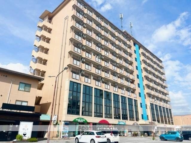 ＪＲ東海道本線 南彦根駅 バス乗車時間：10分 最寄りバス停で下車 徒歩1分 築32年