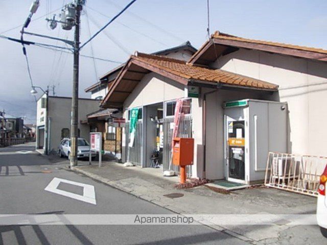 郵便局　甲西下田郵便局（郵便局）まで679m