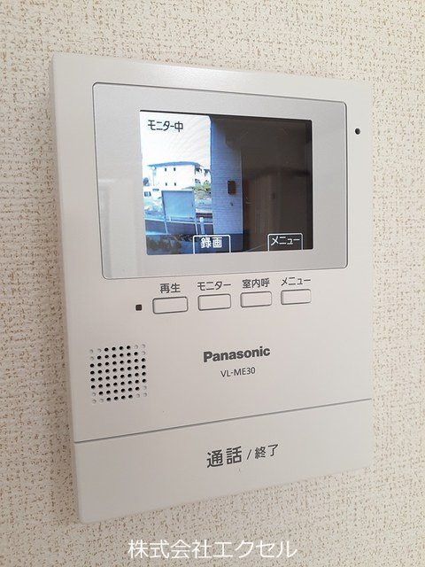 セキュリティ　モニター付きドアホンで安心です。