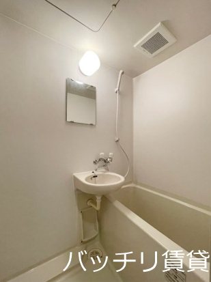 ペア箱崎駅南Iの風呂写真