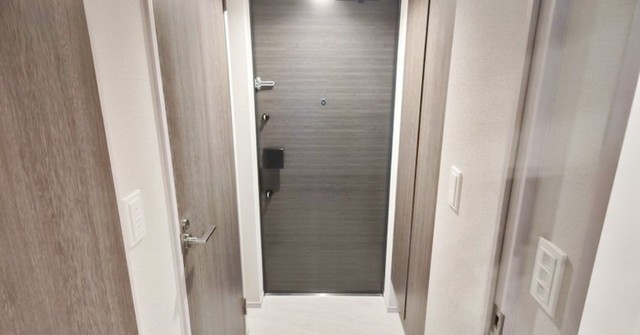 玄関　別部屋同仕様