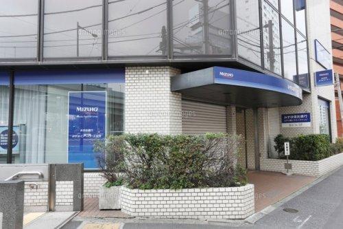 東京メトロ有楽町線 江戸川橋駅 徒歩4分 8階建 築6年の周辺写真
