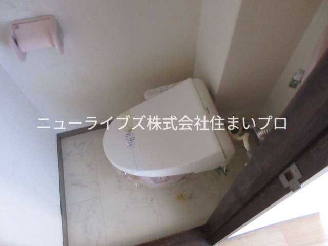 京阪本線 寝屋川市駅 徒歩14分 4階建 築28年のトイレ写真