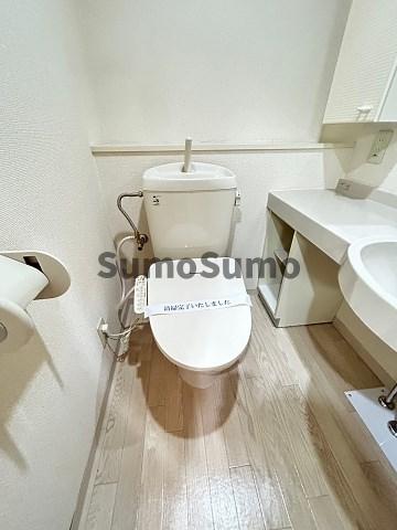 トイレ　シンプルで使いやすいトイレです