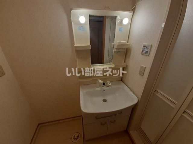 SEDNA鶴見緑地の内装写真