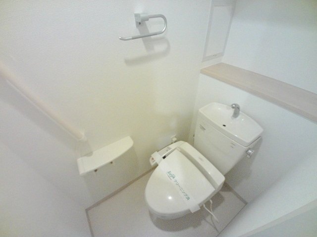 シー・クリサンス神戸のトイレ写真