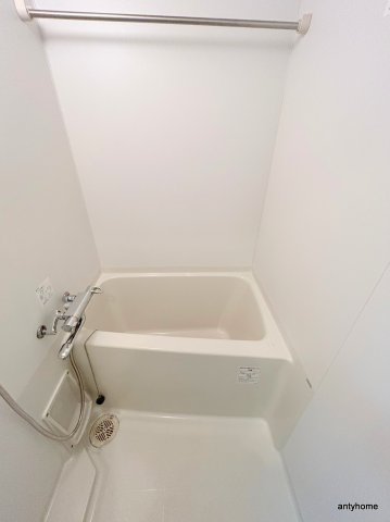 エスリード新大阪コンフォールII番館の風呂写真