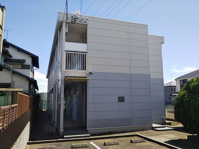 京成本線 八千代台駅 バス乗車時間：10分 最寄りバス停で下車 徒歩6分 築25年
